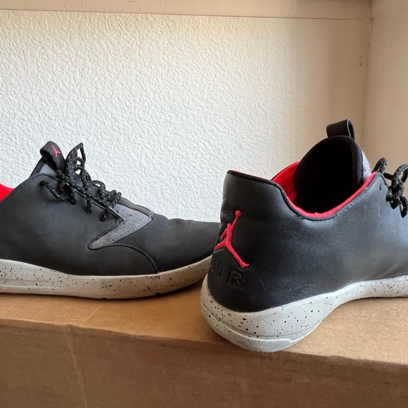 Jordan Eclipse sneaker size 9.5 in Good Condition - Picture 4 of 9